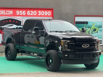 Used 2019 Ford Super Duty F-250 SRW 4WD Crew Cab Box at Drivenci Motors near Olmito, TX