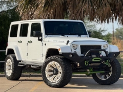 Used 2017  Jeep Wrangler Unlimited 4d Convertible Rubicon at Drivenci Motors near Olmito&comma; TX