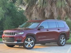 Used 2021  Jeep Grand Cherokee L Limited 4x4 at Drivenci Motors near Olmito&comma; TX