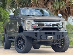 Used 2017  Ford Super Duty F-250 4WD Crew Cab Lariat at Drivenci Motors near Olmito&comma; TX