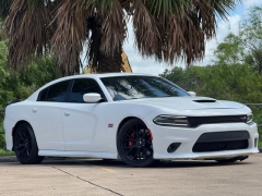 Used 2018  Dodge Charger 4d Sedan RWD R&sol;T 392 Scat Pack at Drivenci Motors near Olmito&comma; TX