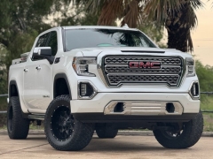 Used 2019 GMC Sierra 1500 4WD Crew Cab Denali at Drivenci Motors near Olmito, TX
