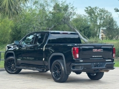 Used 2022 GMC Sierra 1500 Limited 4WD Crew Cab 147" Elevation w/3VL at Drivenci Motors near Olmito, TX