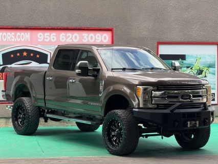 Used 2017 Ford Super Duty F-250 4WD Crew Cab Lariat at Drivenci Motors near Olmito, TX