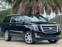 Used 2019  Cadillac Escalade ESV 4d SUV RWD Premium Luxury at Drivenci Motors near Olmito&comma; TX