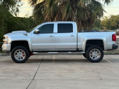Used 2017  Chevrolet Silverado 1500 4WD Crew Cab 143&period;5" LT w&sol;2LT at Drivenci Motors near Olmito&comma; TX