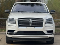 Used 2019  Lincoln Navigator 4d SUV 4WD Reserve at Drivenci Motors near Olmito&comma; TX