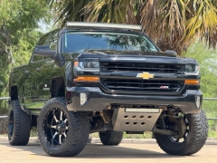 Used 2018  Chevrolet Silverado 1500 4WD Crew Cab LT Z71 at Drivenci Motors near Olmito&comma; TX