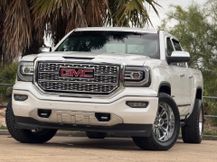 Used 2018  GMC Sierra 1500 4WD Crew Cab 143&period;5" Denali at Drivenci Motors near Olmito&comma; TX