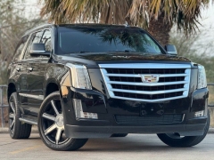 Used 2018  Cadillac Escalade 4d SUV RWD Luxury at Drivenci Motors near Olmito&comma; TX