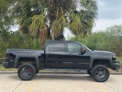 Used 2016  Chevrolet Silverado 1500 4WD Crew Cab LT at Drivenci Motors near Olmito, TX