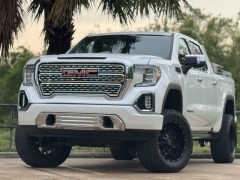 Used 2019 GMC Sierra 1500 4WD Crew Cab Denali at Drivenci Motors near Olmito, TX