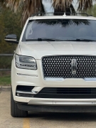 Used 2019  Lincoln Navigator 4d SUV 4WD Reserve at Drivenci Motors near Olmito&comma; TX