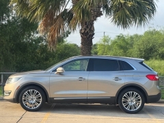 Used 2018 Lincoln MKX 4d SUV FWD Reserve 3.7L at Drivenci Motors near Olmito, TX