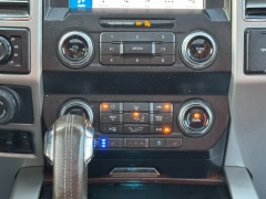 Used 2019 Ford F-150 4WD SuperCrew King Ranch 5 1/2 at Drivenci Motors near Olmito, TX