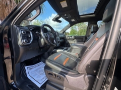 Used 2021  GMC Sierra 1500 4WD Crew Cab 147" AT4 at Drivenci Motors near Olmito&comma; TX