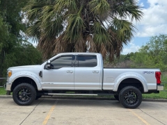 Used 2017  Ford Super Duty F-250 4WD Crew Cab Lariat at Drivenci Motors near Olmito&comma; TX