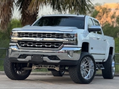 Used 2018  Chevrolet Silverado 1500 4WD Crew Cab 143.5" LTZ w/1LZ at Drivenci Motors near Olmito, TX