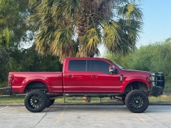 Used 2017  Ford Super Duty F-250 4WD Crew Cab Lariat at Drivenci Motors near Olmito, TX