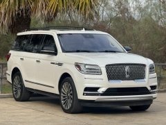 Used 2019  Lincoln Navigator 4d SUV 4WD Reserve at Drivenci Motors near Olmito&comma; TX