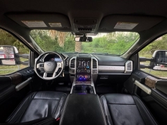 Used 2017 Ford Super Duty F-250 4WD Crew Cab Lariat at Drivenci Motors near Olmito, TX