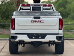 Used 2019 GMC Sierra 1500 4WD Crew Cab Denali at Drivenci Motors near Olmito, TX