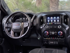 Used 2021  GMC Sierra 1500 4WD Crew Cab 147" AT4 at Drivenci Motors near Olmito&comma; TX