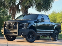 Used 2019 Ford Super Duty F-250 4WD Crew Cab Lariat at Drivenci Motors near Olmito, TX