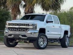 Used 2018  Chevrolet Silverado 1500 4WD Crew Cab 143.5" LTZ w/1LZ at Drivenci Motors near Olmito, TX