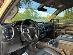 Used 2020  Chevrolet Silverado 1500 4WD Crew Cab LT Trail Boss at Drivenci Motors near Olmito&comma; TX