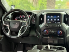 Used 2021  Chevrolet Silverado 1500 4WD Crew Cab 147" RST at Drivenci Motors near Olmito&comma; TX