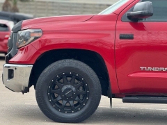 Used 2017  Toyota Tundra 2WD CrewMax SR5 5&period;7L FFV at Drivenci Motors near Olmito&comma; TX