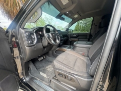 Used 2020  Chevrolet Silverado 1500 2WD Crew Cab RST at Drivenci Motors near Olmito&comma; TX