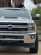 Used 2018  Chevrolet Silverado 2500HD 4WD Crew Cab 153&period;7" LTZ at Drivenci Motors near Olmito&comma; TX