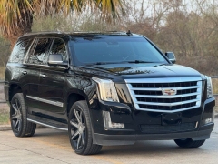Used 2018  Cadillac Escalade 4d SUV RWD Luxury at Drivenci Motors near Olmito&comma; TX