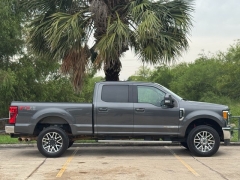 Used 2017 Ford Super Duty F-250 4WD Crew Cab Lariat at Drivenci Motors near Olmito, TX