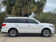 Used 2019  Lincoln Navigator 4d SUV 4WD Reserve at Drivenci Motors near Olmito&comma; TX