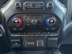 Used 2020  Chevrolet Silverado 1500 4WD Crew Cab LT Trail Boss at Drivenci Motors near Olmito&comma; TX