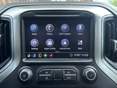 Used 2020  Chevrolet Silverado 1500 4WD Crew Cab 147" LT at Drivenci Motors near Olmito&comma; TX