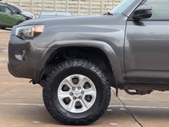 Used 2018  Toyota 4Runner SR5 4WD &lpar;Natl&rpar; at Drivenci Motors near Olmito&comma; TX