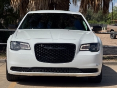 Used 2022  Chrysler 300 Touring RWD at Drivenci Motors near Olmito&comma; TX