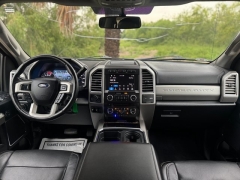 Used 2017 Ford Super Duty F-250 4WD Crew Cab Lariat at Drivenci Motors near Olmito, TX