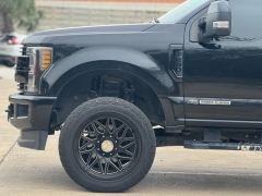 Used 2019  Ford Super Duty F-250 4WD Crew Cab Lariat at Drivenci Motors near Olmito, TX