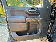 Used 2021  GMC Sierra 1500 4WD Crew Cab 147" AT4 at Drivenci Motors near Olmito&comma; TX