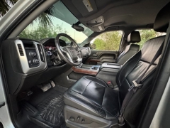 Used 2017  GMC Sierra 1500 4WD Crew Cab 143.5" SLT at Drivenci Motors near Olmito, TX