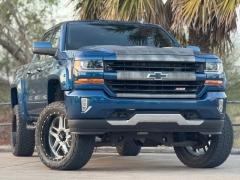 Used 2018  Chevrolet Silverado 1500 4WD Crew Cab LT Z71 at Drivenci Motors near Olmito&comma; TX
