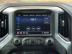 Used 2020  Chevrolet Silverado 1500 2WD Crew Cab RST at Drivenci Motors near Olmito&comma; TX