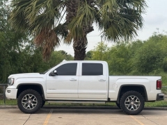 Used 2016 GMC Sierra 1500 4WD Crew Cab 143.5" Denali at Drivenci Motors near Olmito, TX