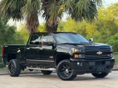 Used 2018 Chevrolet Silverado 2500 4WD Crew Cab LT at Drivenci Motors near Olmito, TX
