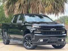 Used 2020  Chevrolet Silverado 1500 2WD Crew Cab RST at Drivenci Motors near Olmito&comma; TX